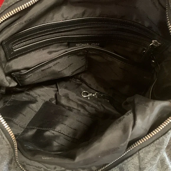 Michael Kors Gray & Black Logo Fulton Handbag - Picture 6 of 11